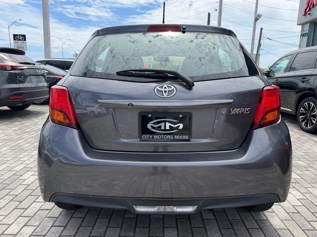 Toyota Yaris 5dr Liftback Auto L (Natl) 2015