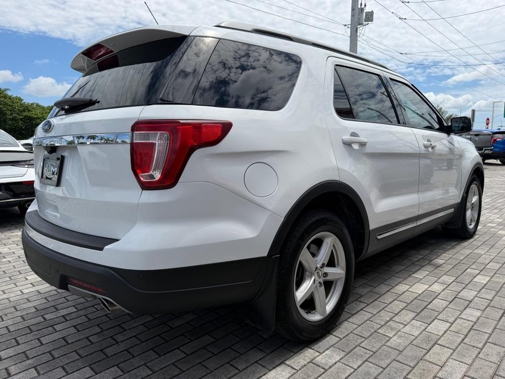 Ford Explorer XLT FWD 2018