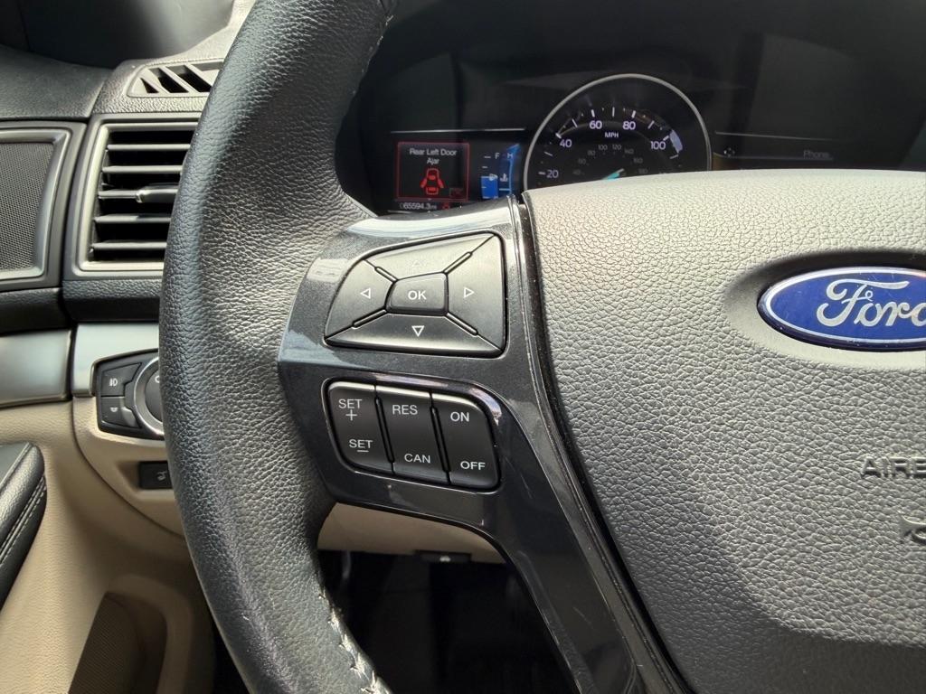 Ford Explorer XLT FWD 2018
