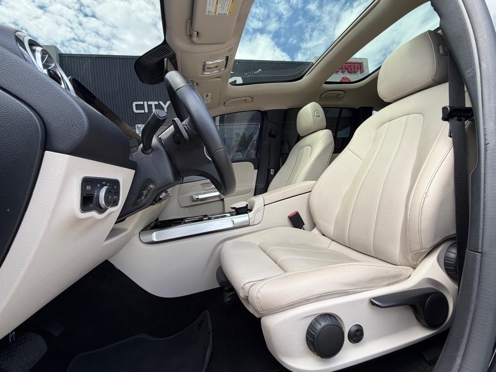 Mercedes-Benz EQB EQB 350 4MATIC SUV 2022