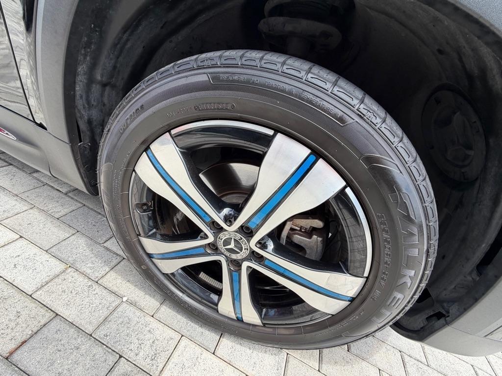 Mercedes-Benz EQB EQB 350 4MATIC SUV 2022