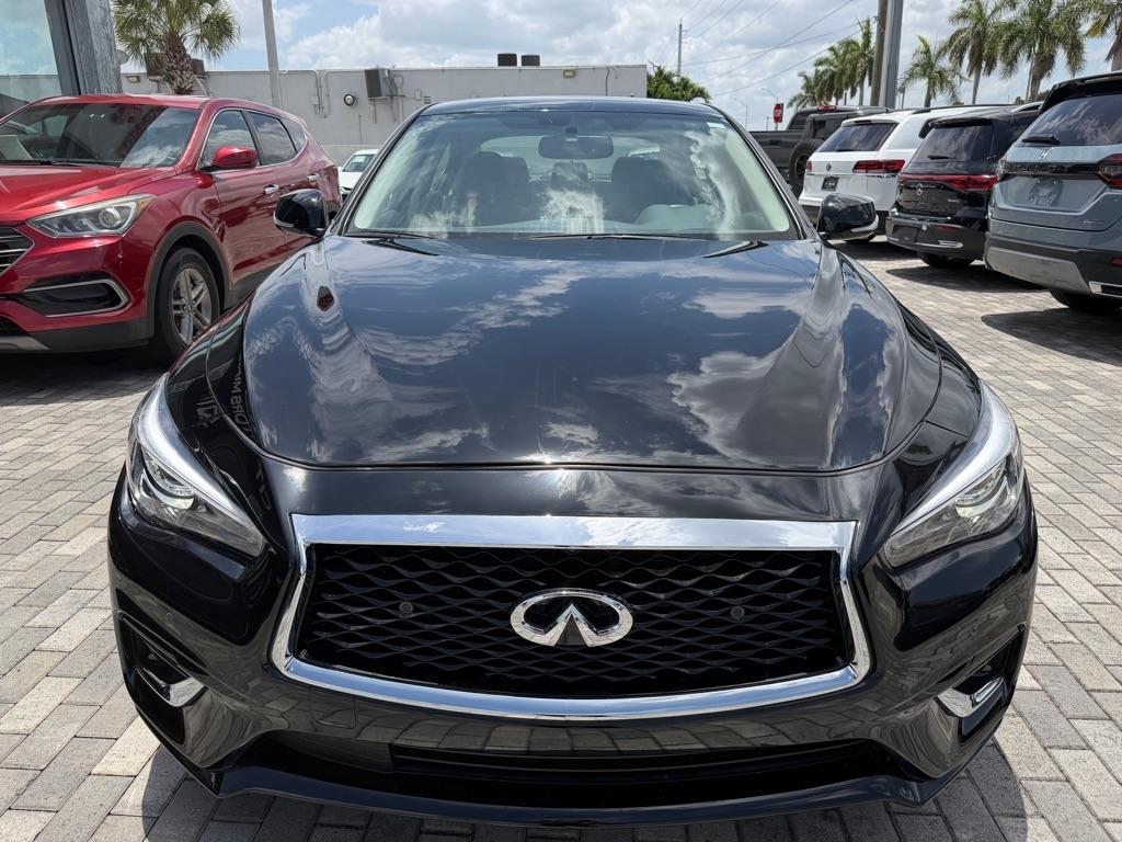 Infiniti Q50 LUXE AWD 2023