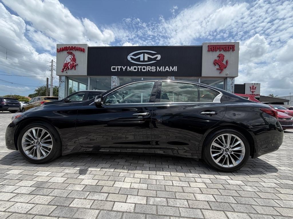 Infiniti Q50 LUXE AWD 2023