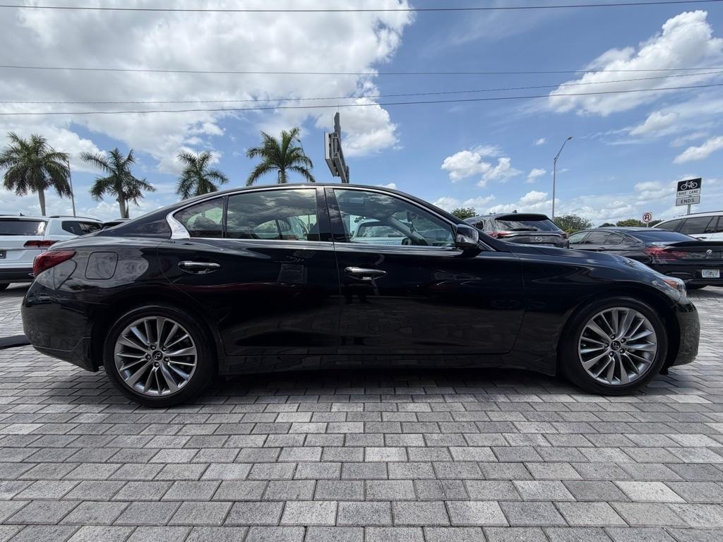 Infiniti Q50 LUXE AWD 2023