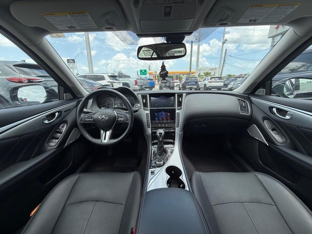 Infiniti Q50 LUXE AWD 2023