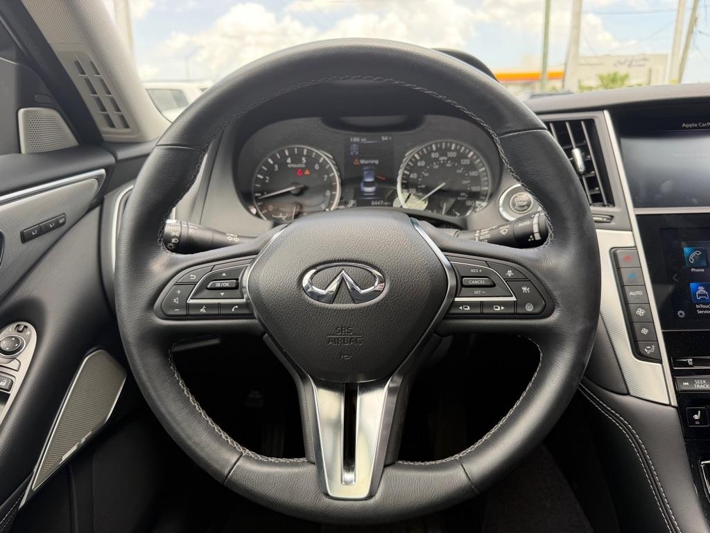 Infiniti Q50 LUXE AWD 2023