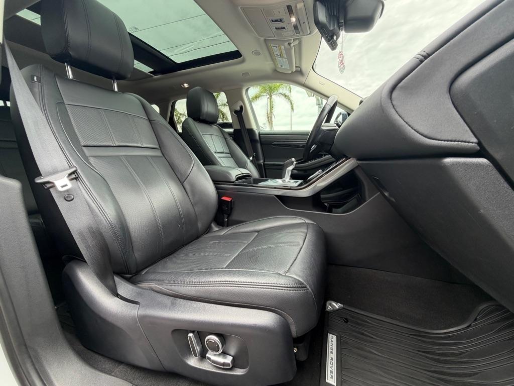 Land Rover Range Rover Evoque SE AWD 2021