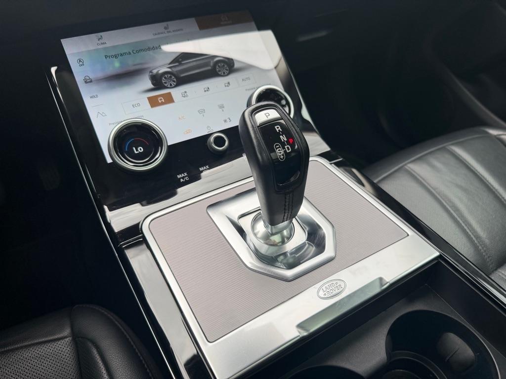 Land Rover Range Rover Evoque SE AWD 2021