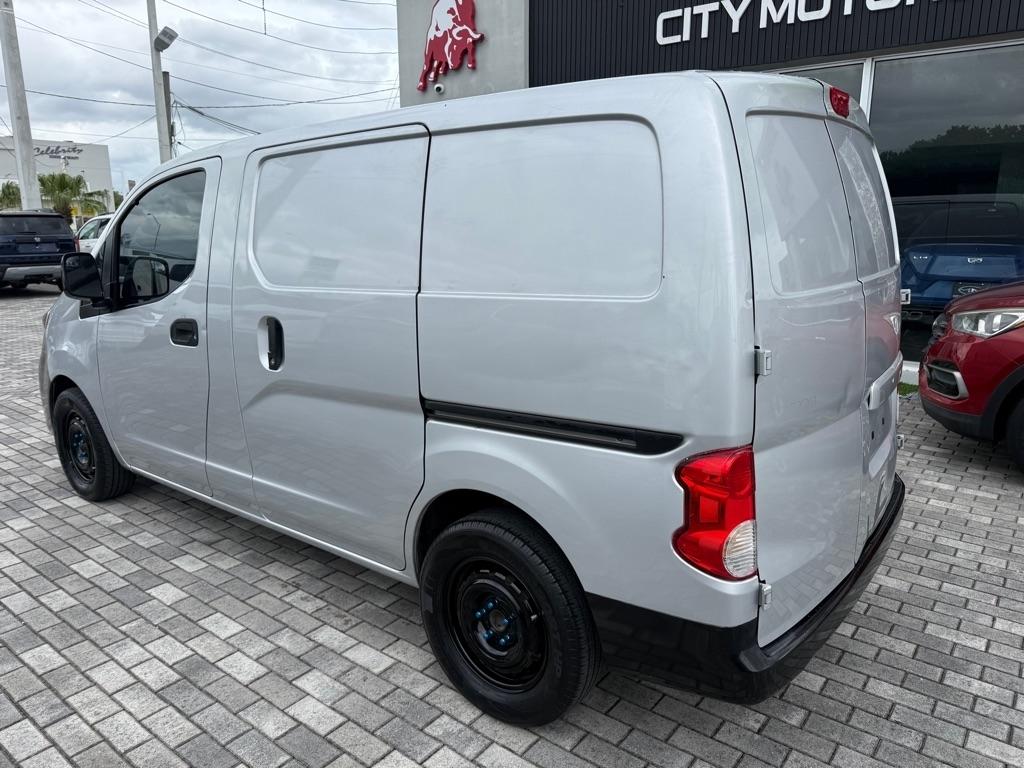 Nissan NV200 I4 SV 2015