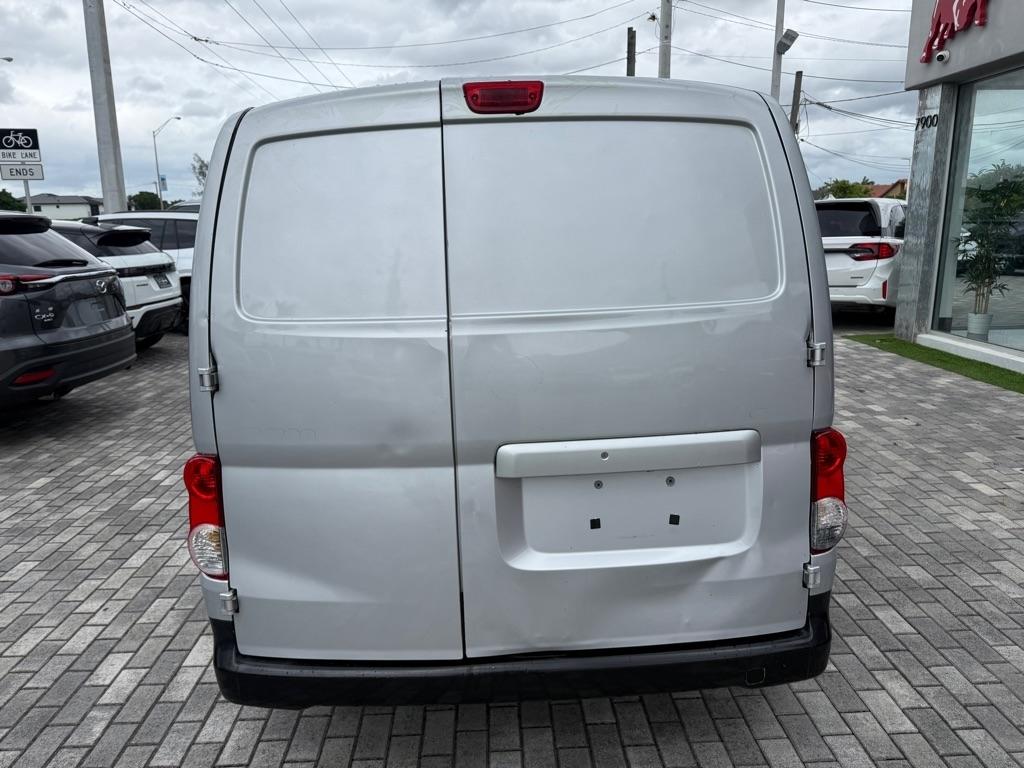 Nissan NV200 I4 SV 2015