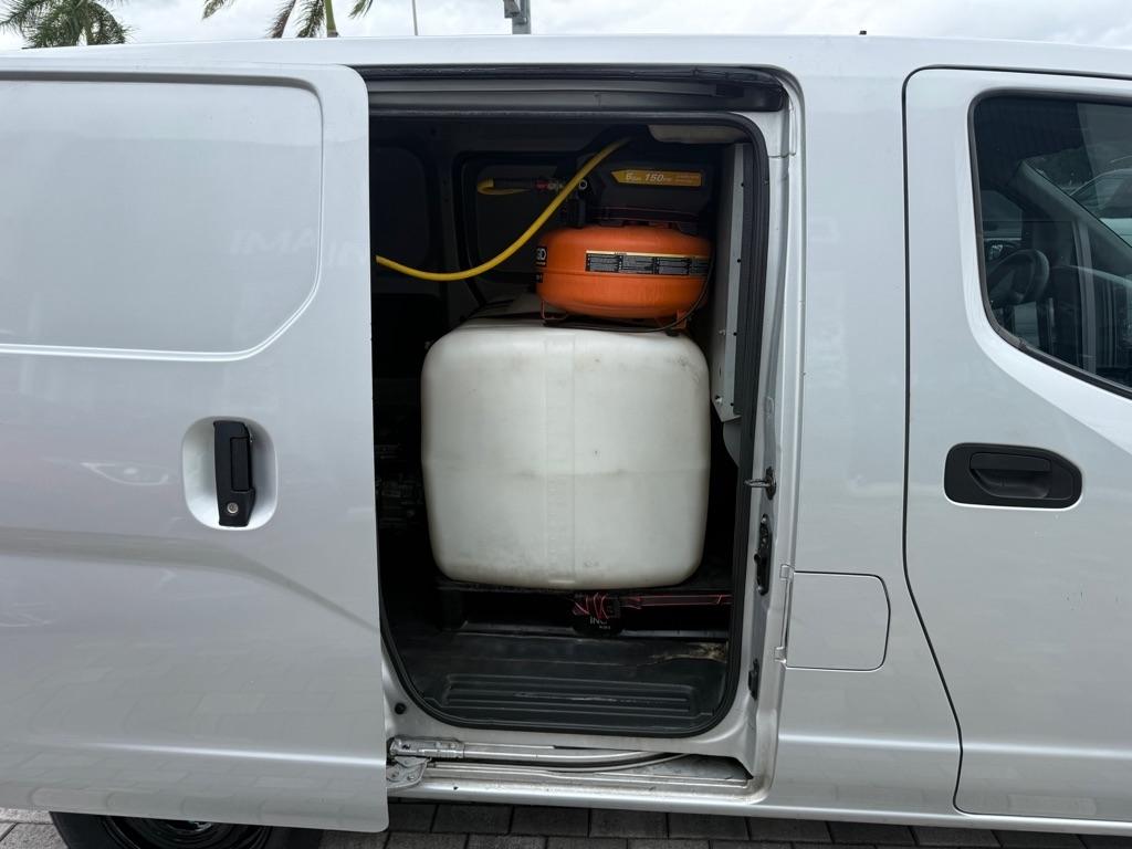 Nissan NV200 I4 SV 2015