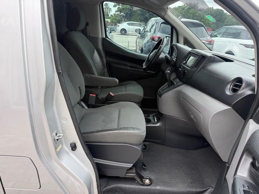 Nissan NV200 I4 SV 2015