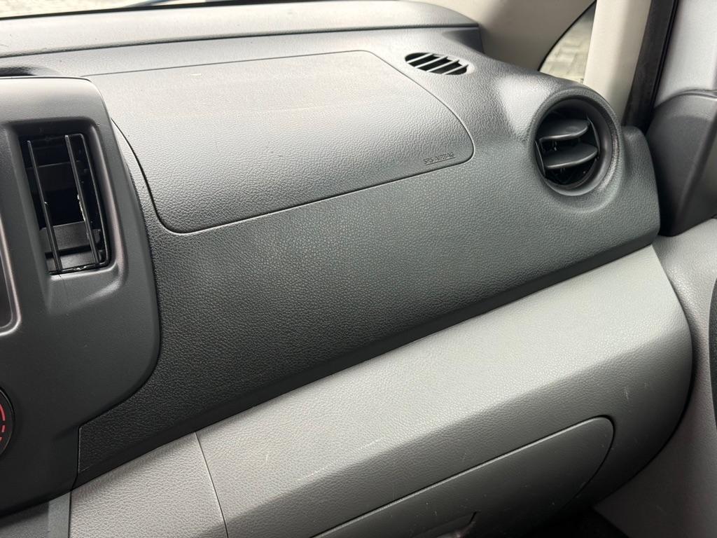 Nissan NV200 I4 SV 2015
