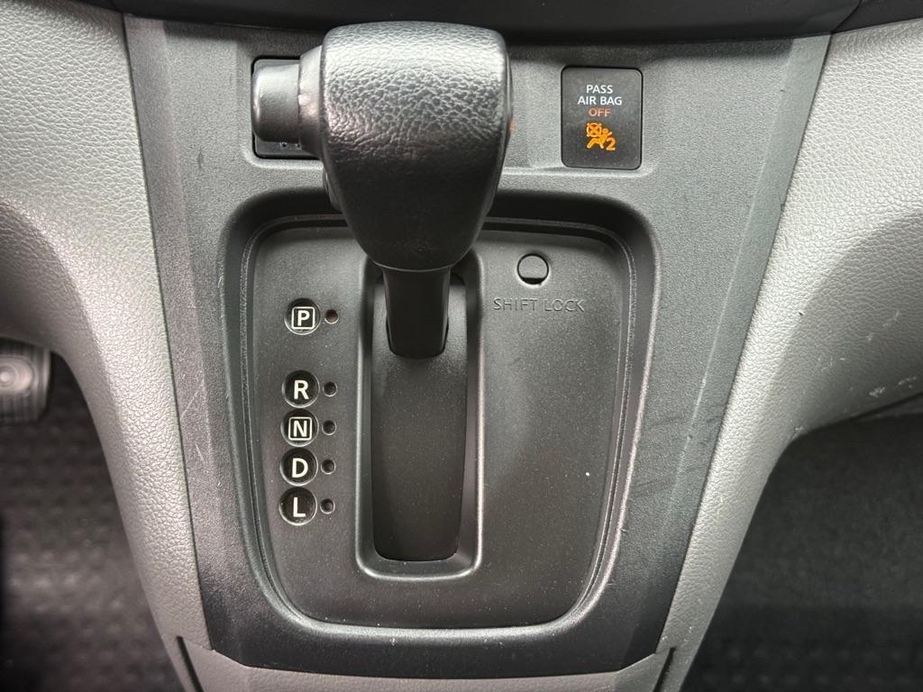 Nissan NV200 I4 SV 2015