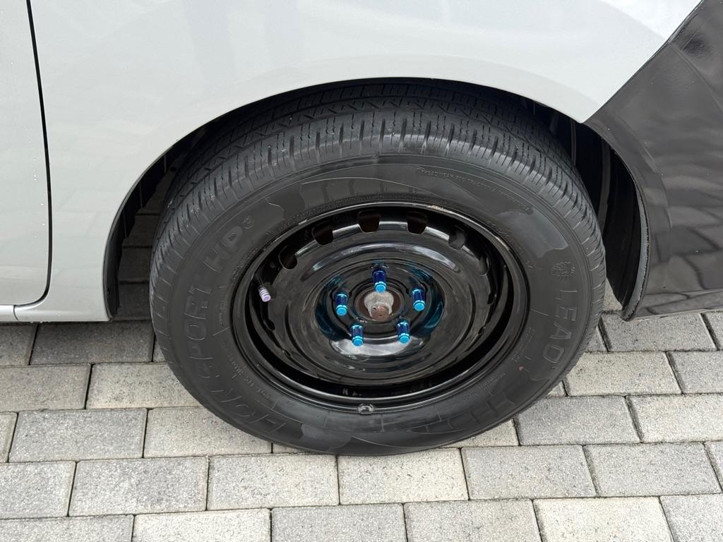 Nissan NV200 I4 SV 2015