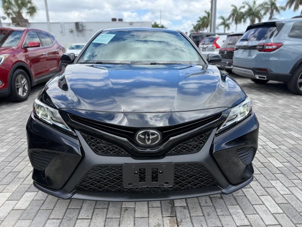 Toyota Camry XLE Auto (Natl) 2019
