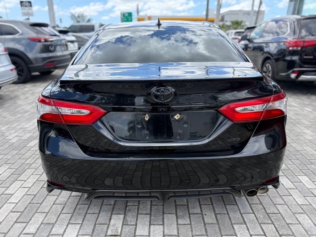 Toyota Camry XLE Auto (Natl) 2019