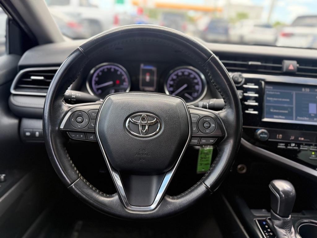 Toyota Camry XLE Auto (Natl) 2019