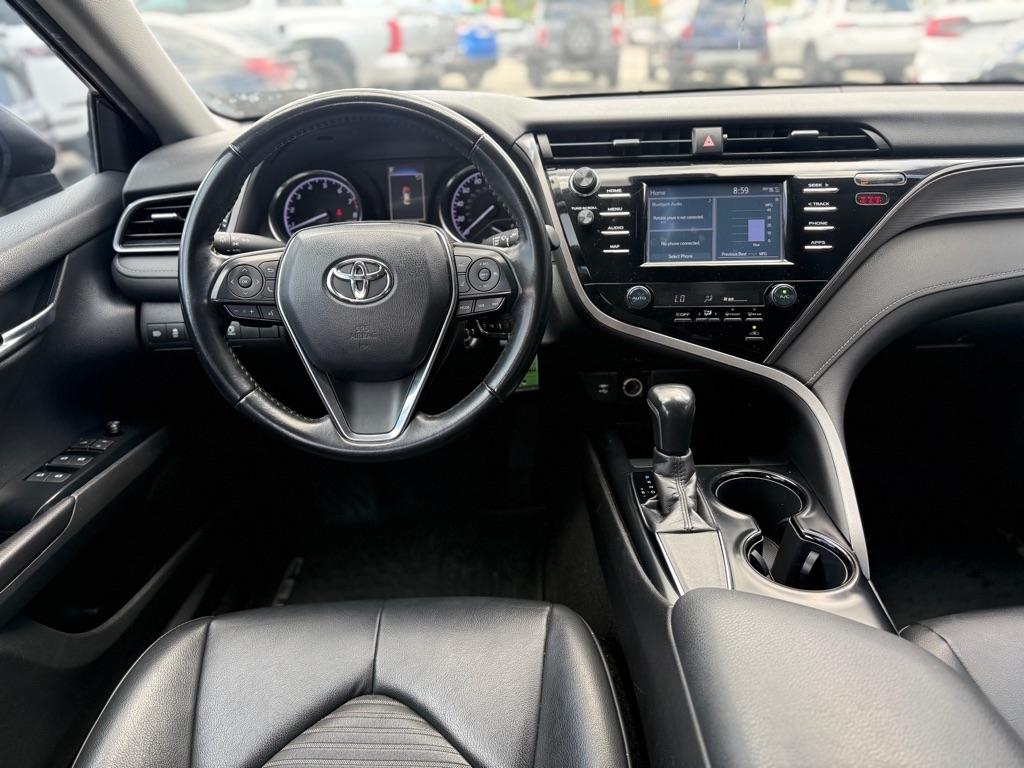 Toyota Camry XLE Auto (Natl) 2019