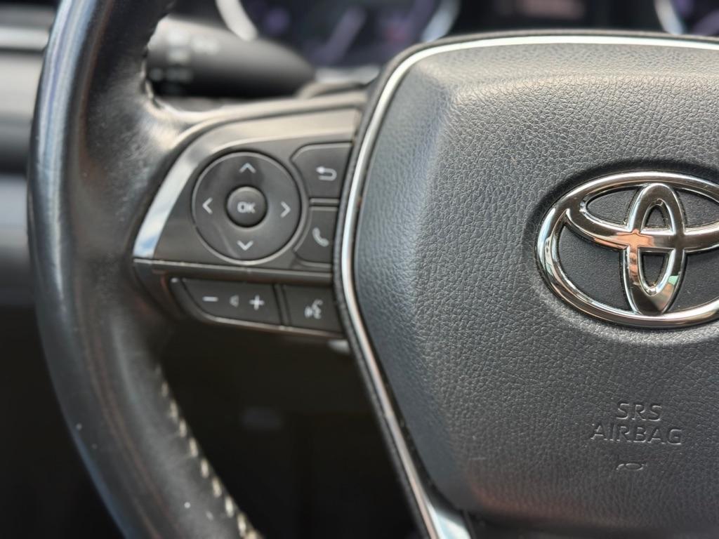 Toyota Camry XLE Auto (Natl) 2019