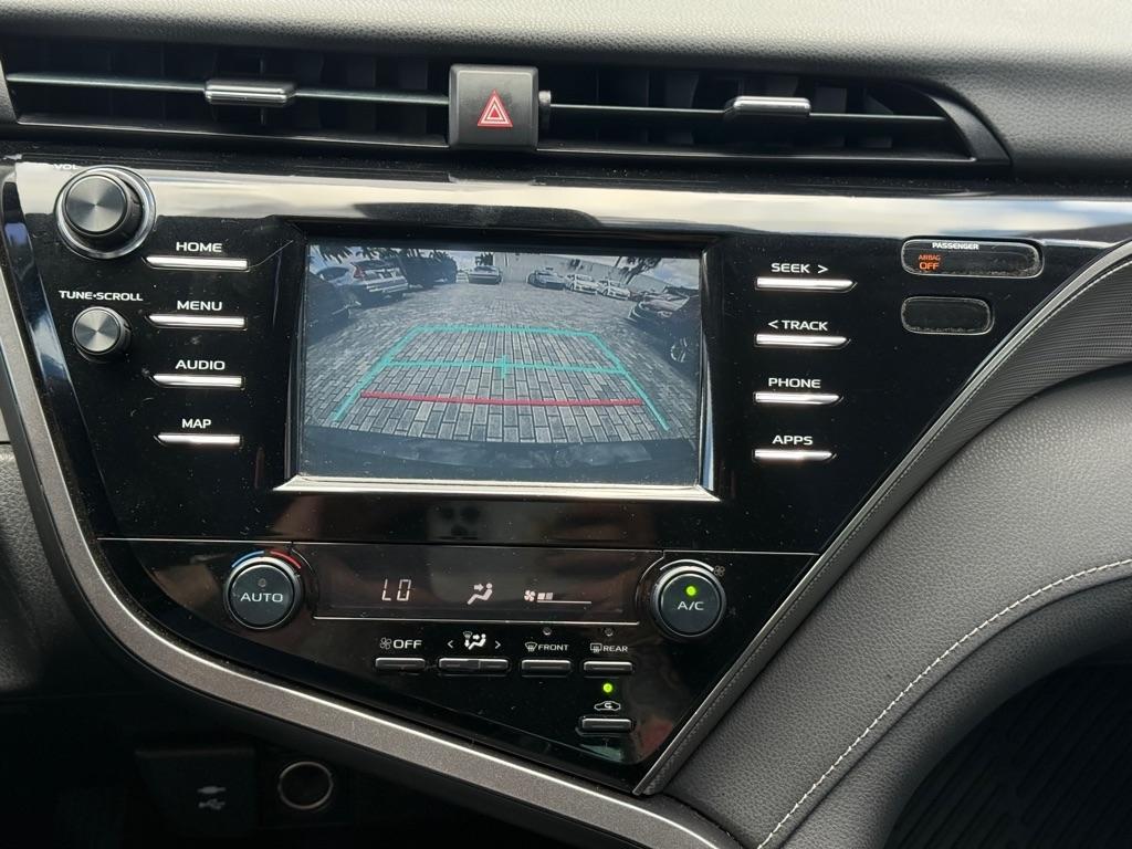 Toyota Camry XLE Auto (Natl) 2019