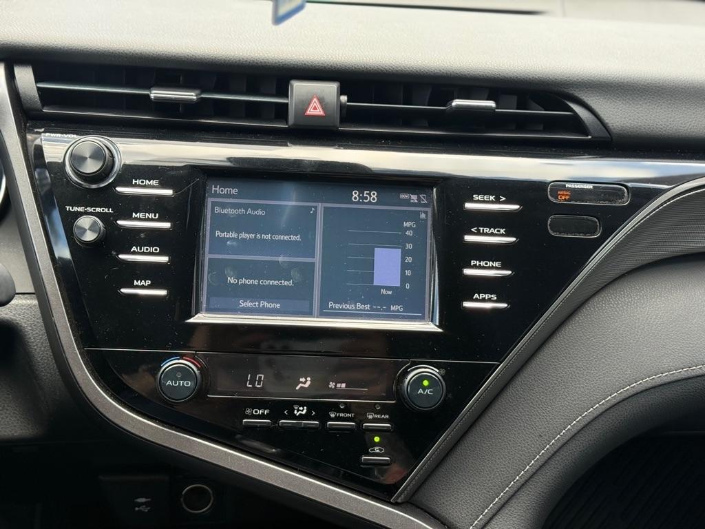 Toyota Camry XLE Auto (Natl) 2019