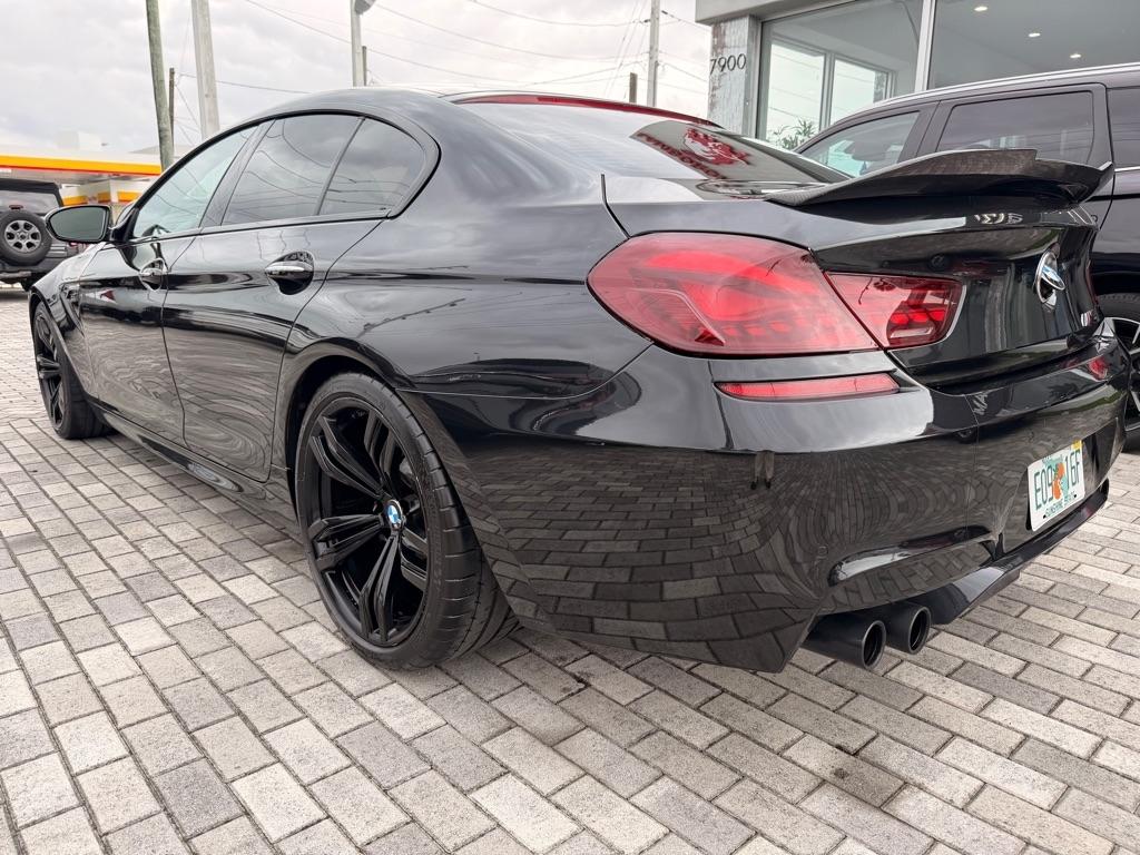 BMW M6 4dr Gran Cpe 2015