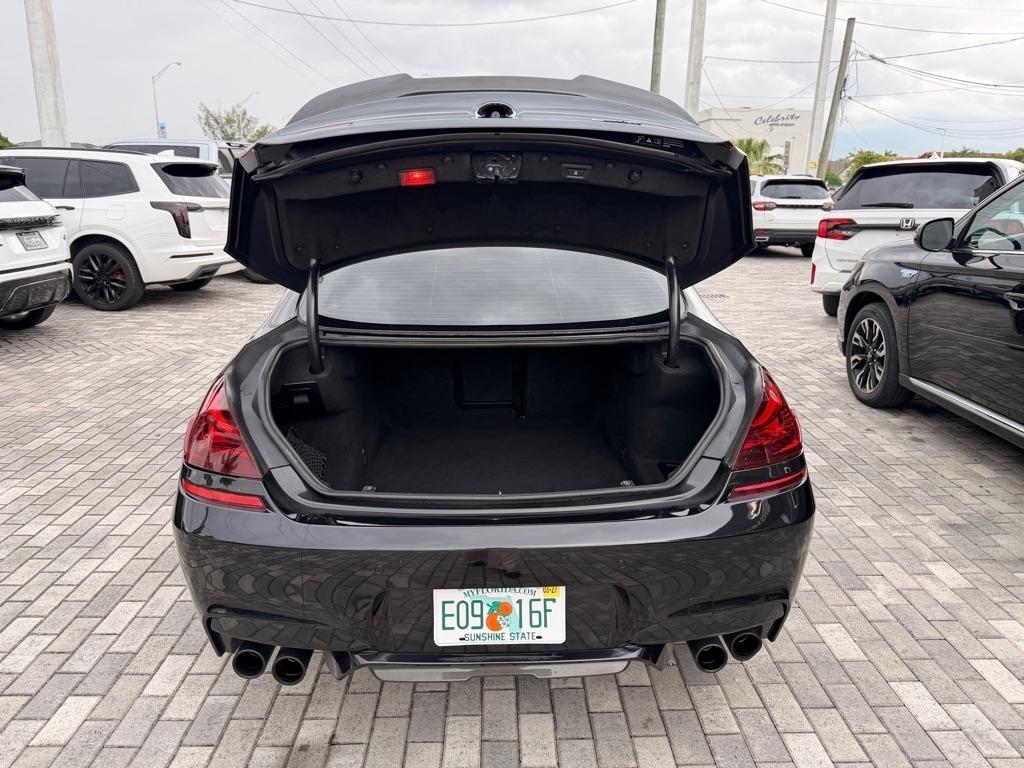 BMW M6 4dr Gran Cpe 2015