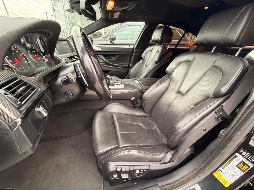 BMW M6 4dr Gran Cpe 2015