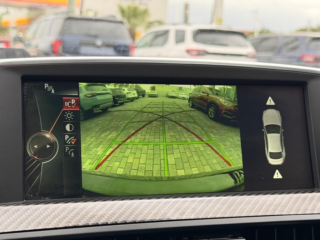 BMW M6 4dr Gran Cpe 2015