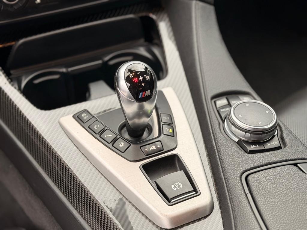BMW M6 4dr Gran Cpe 2015
