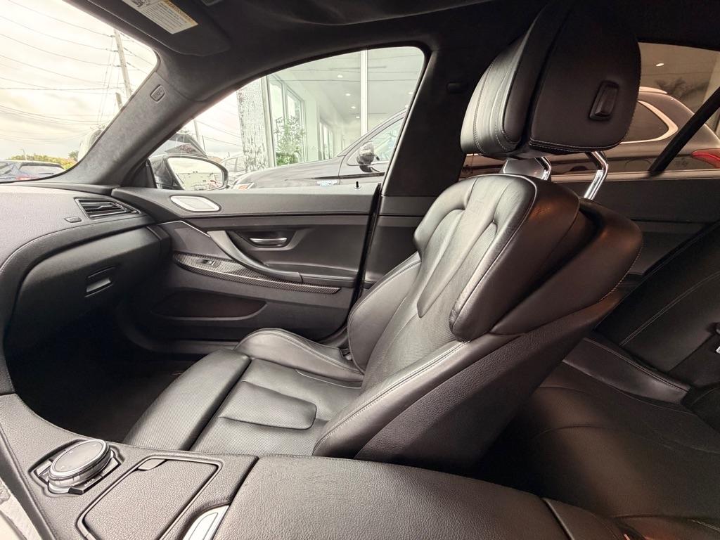 BMW M6 4dr Gran Cpe 2015