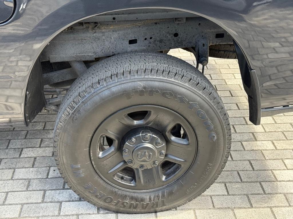 RAM 2500 Tradesman 4x4 Crew Cab 6'4" Box 2020