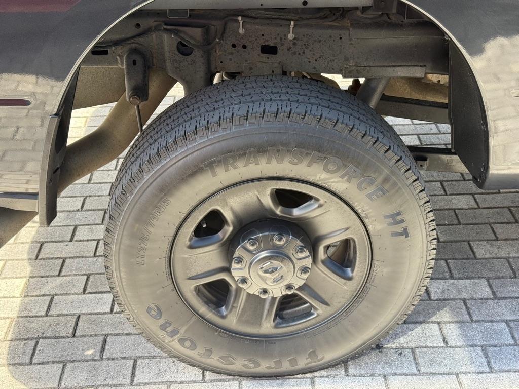 RAM 2500 Tradesman 4x4 Crew Cab 6'4" Box 2020