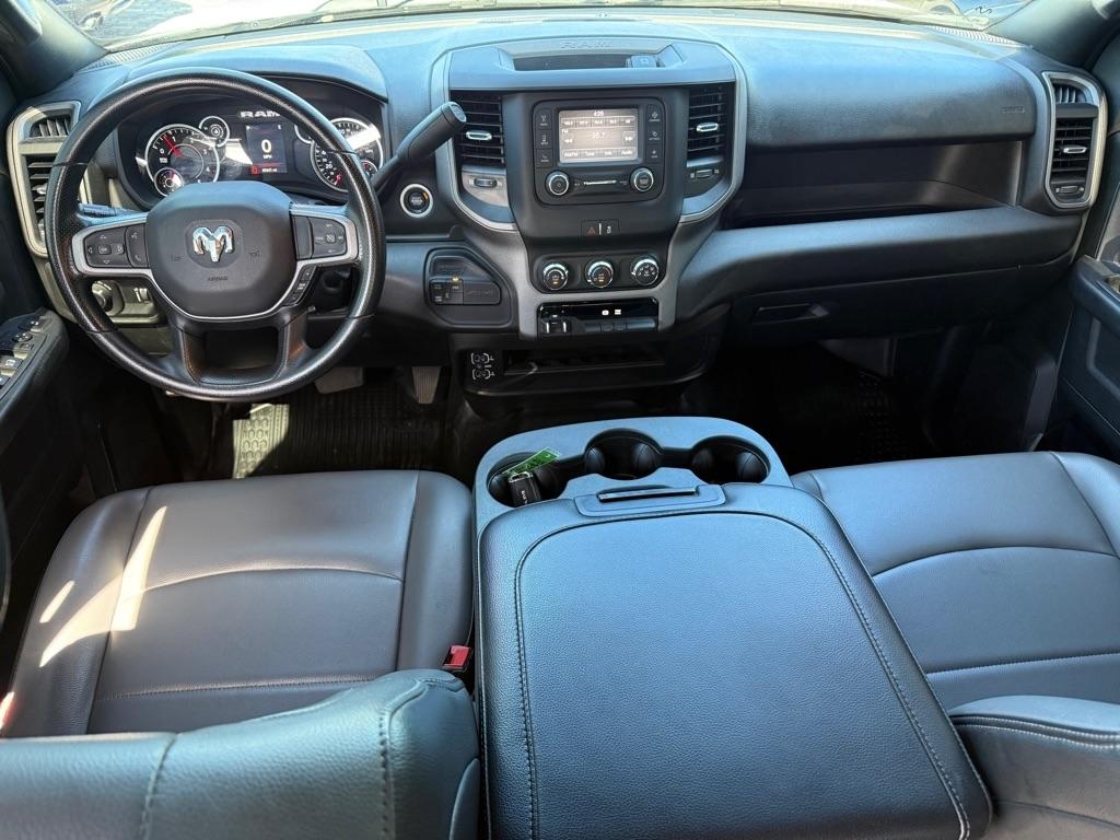 RAM 2500 Tradesman 4x4 Crew Cab 6'4" Box 2024