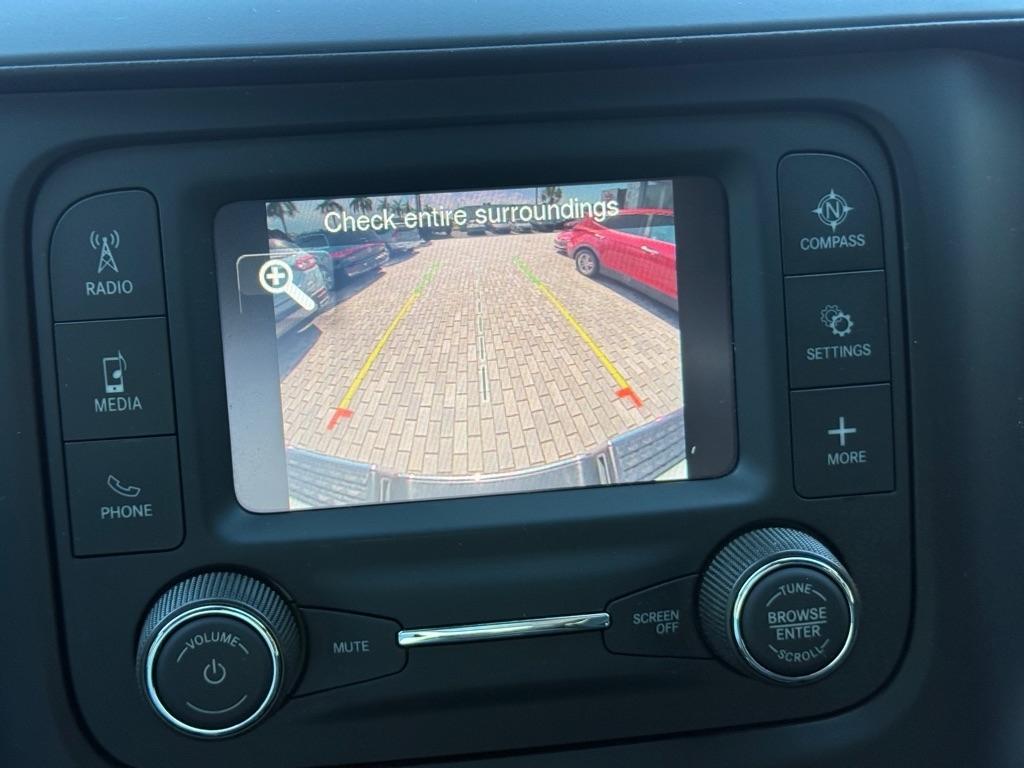 RAM 2500 Tradesman 4x4 Crew Cab 6'4" Box 2024