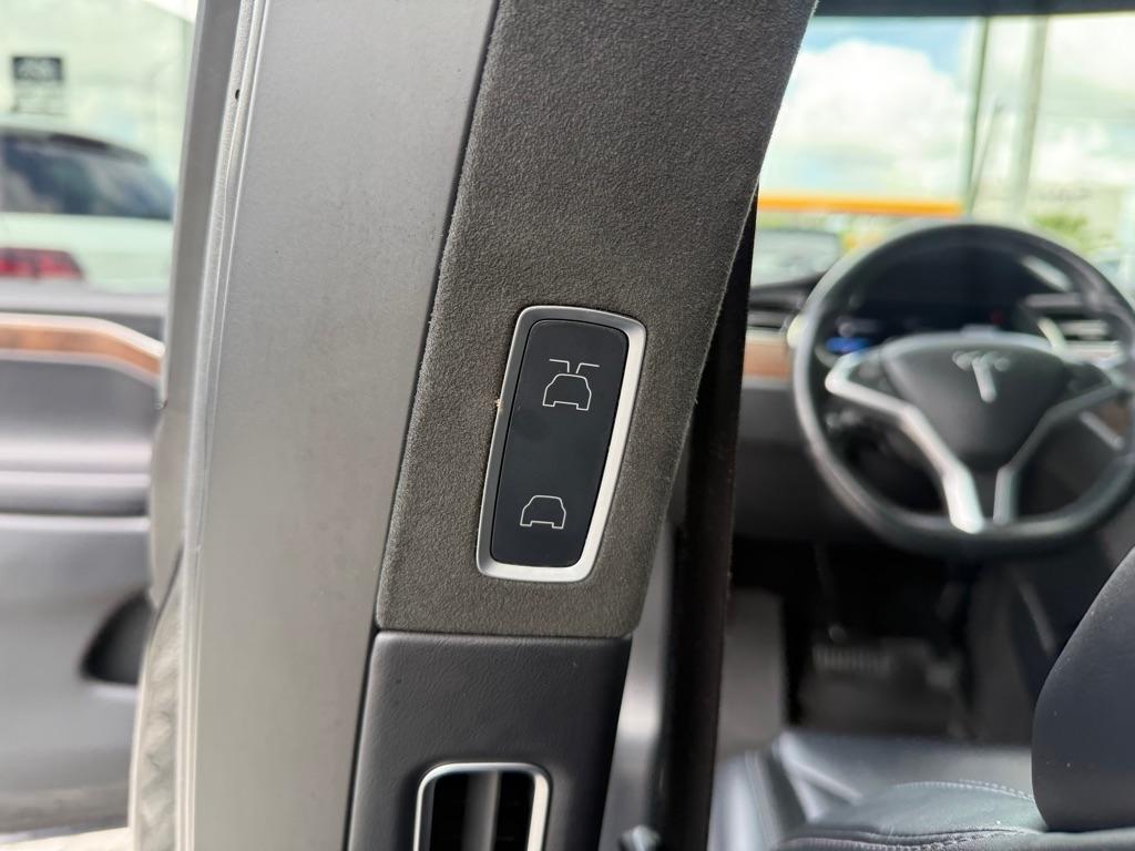 Tesla Model X 100D AWD 2017