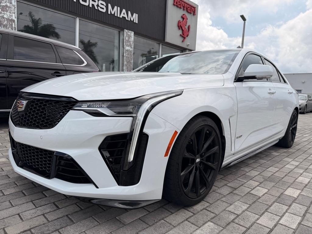 Cadillac CT4-V 4dr Sdn Blackwing 2023