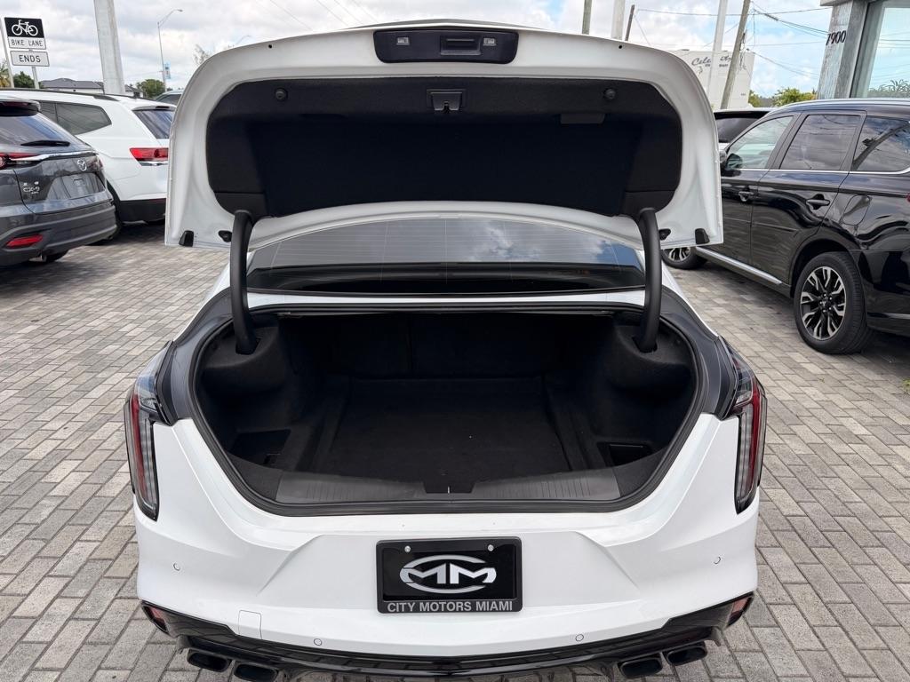 Cadillac CT4-V 4dr Sdn Blackwing 2023