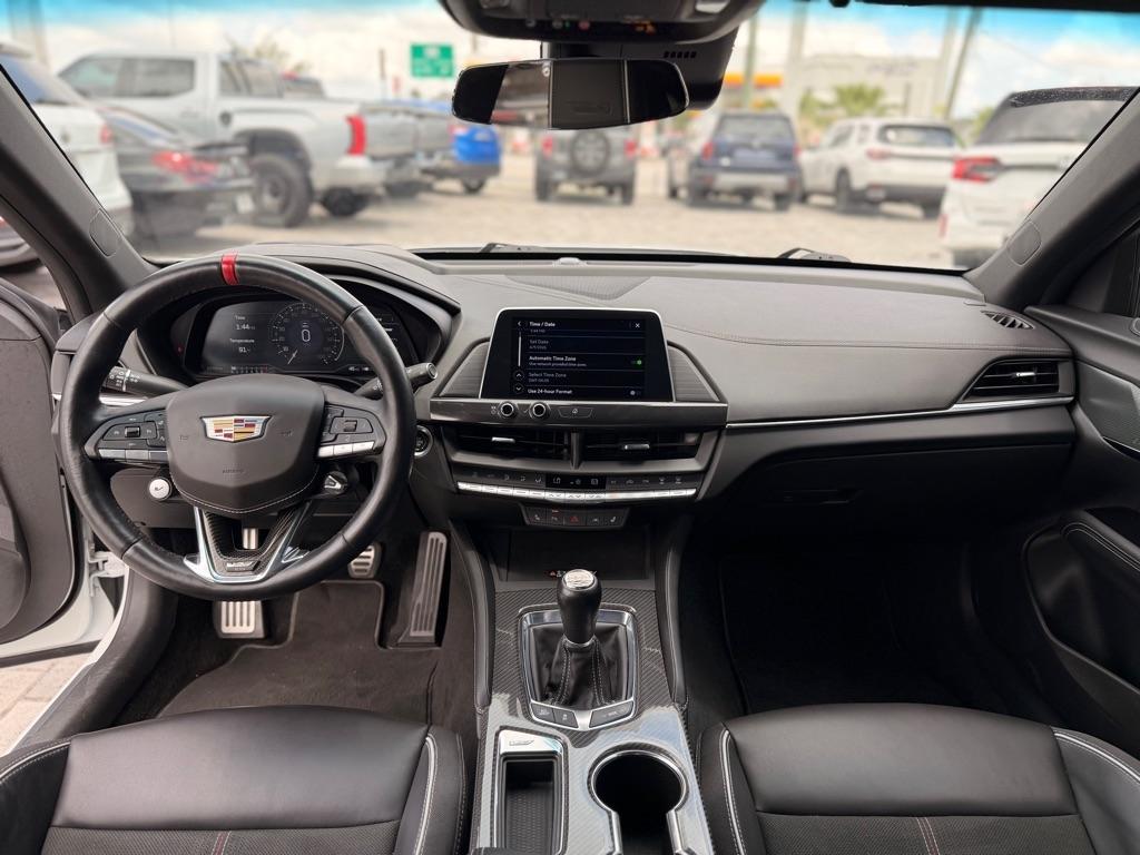 Cadillac CT4-V 4dr Sdn Blackwing 2023