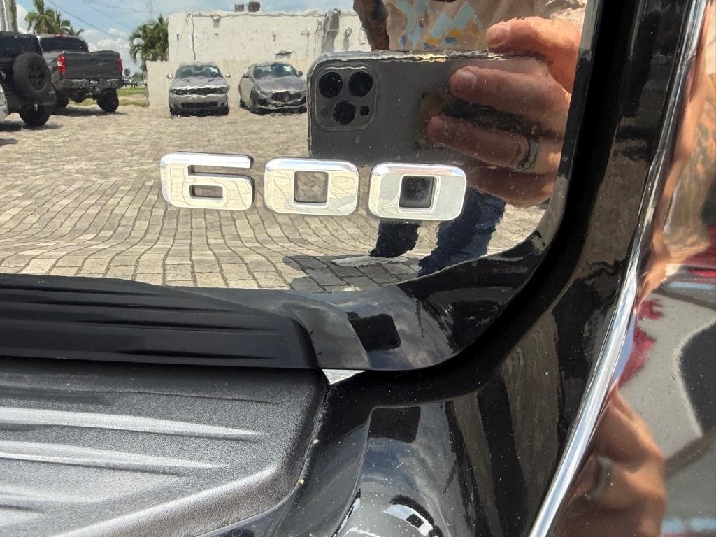 Cadillac Escalade ESV 4WD 4dr Sport 2022