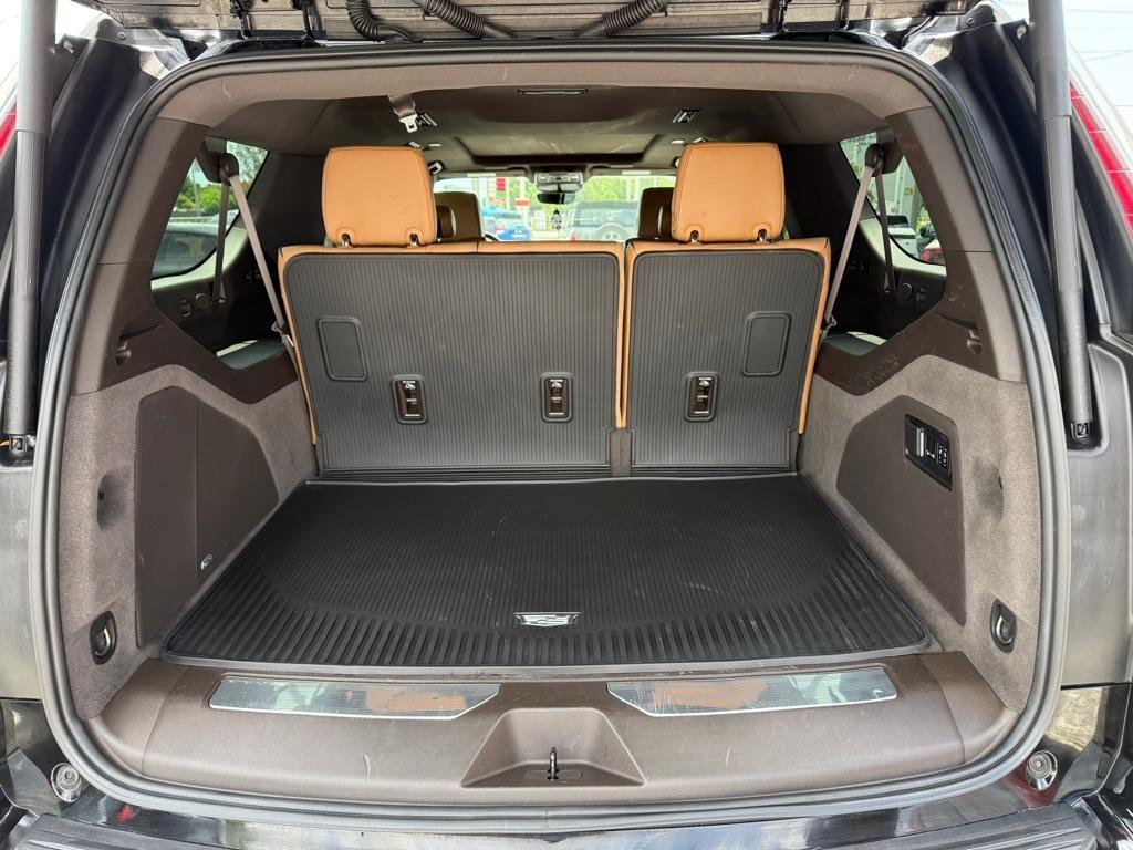 Cadillac Escalade ESV 4WD 4dr Sport 2022