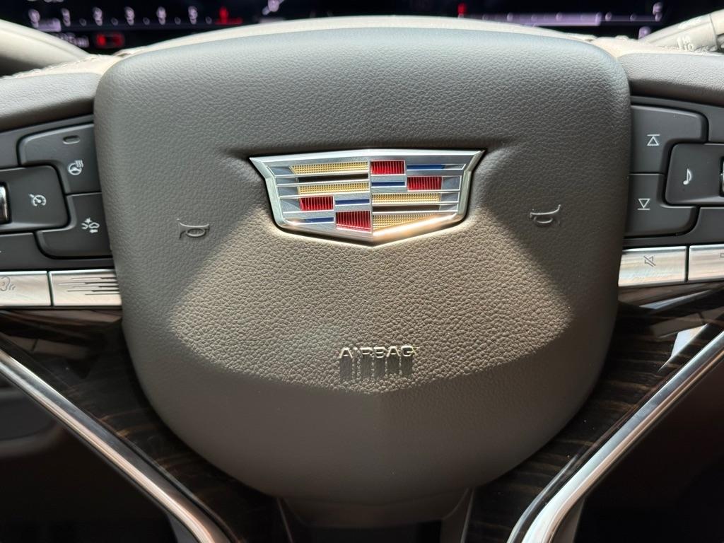 Cadillac Escalade ESV 4WD 4dr Sport 2022