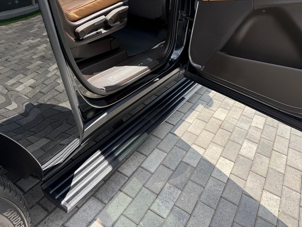 Cadillac Escalade ESV 4WD 4dr Sport 2022