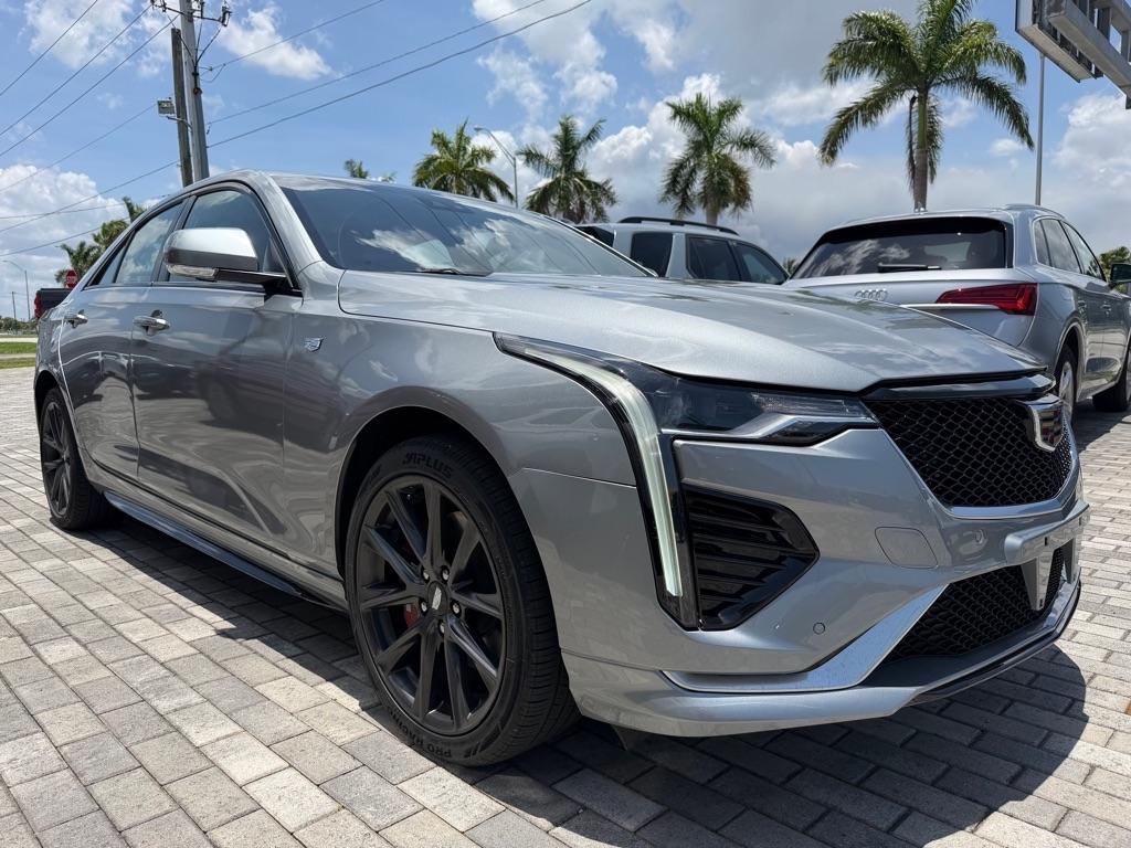 2025 Cadillac CT4 4dr Sdn Sport