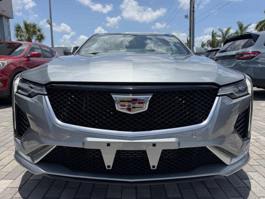 Cadillac CT4 4dr Sdn Sport 2025