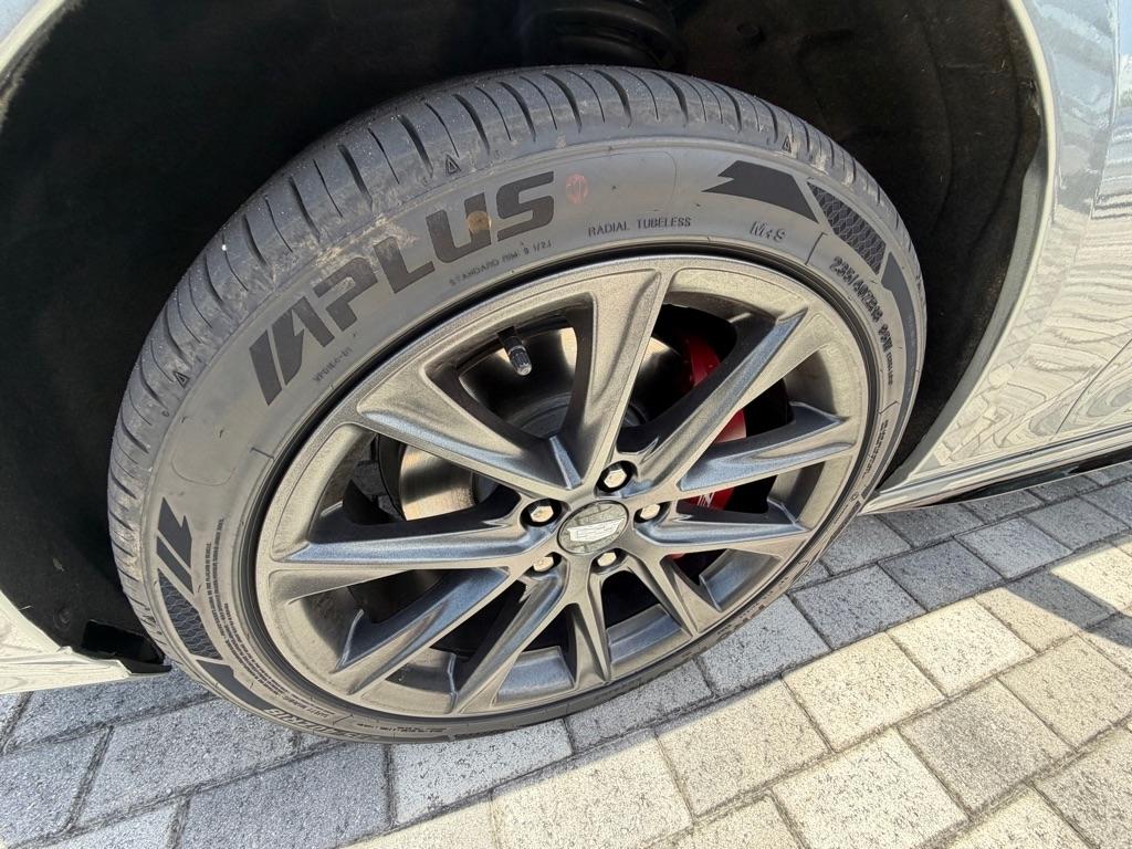 Cadillac CT4 4dr Sdn Sport 2025