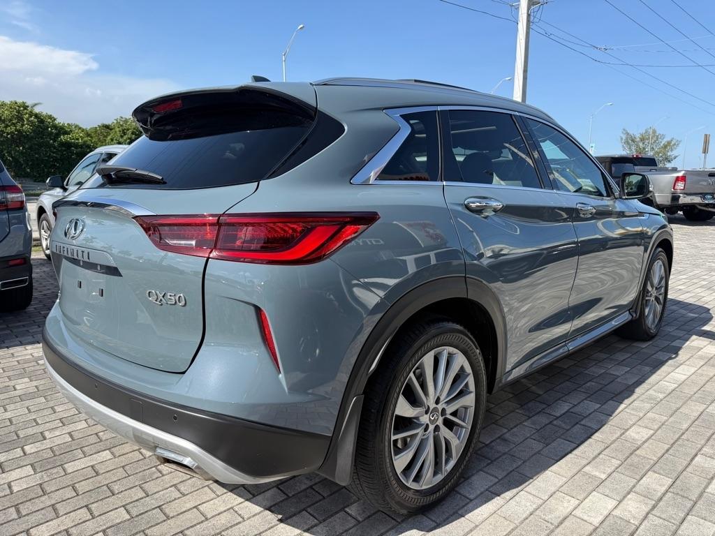 Infiniti QX50 LUXE AWD 2024