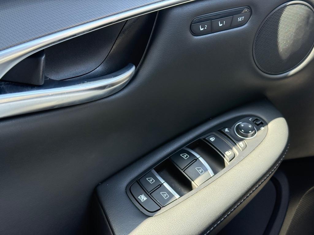 Infiniti QX50 LUXE AWD 2024