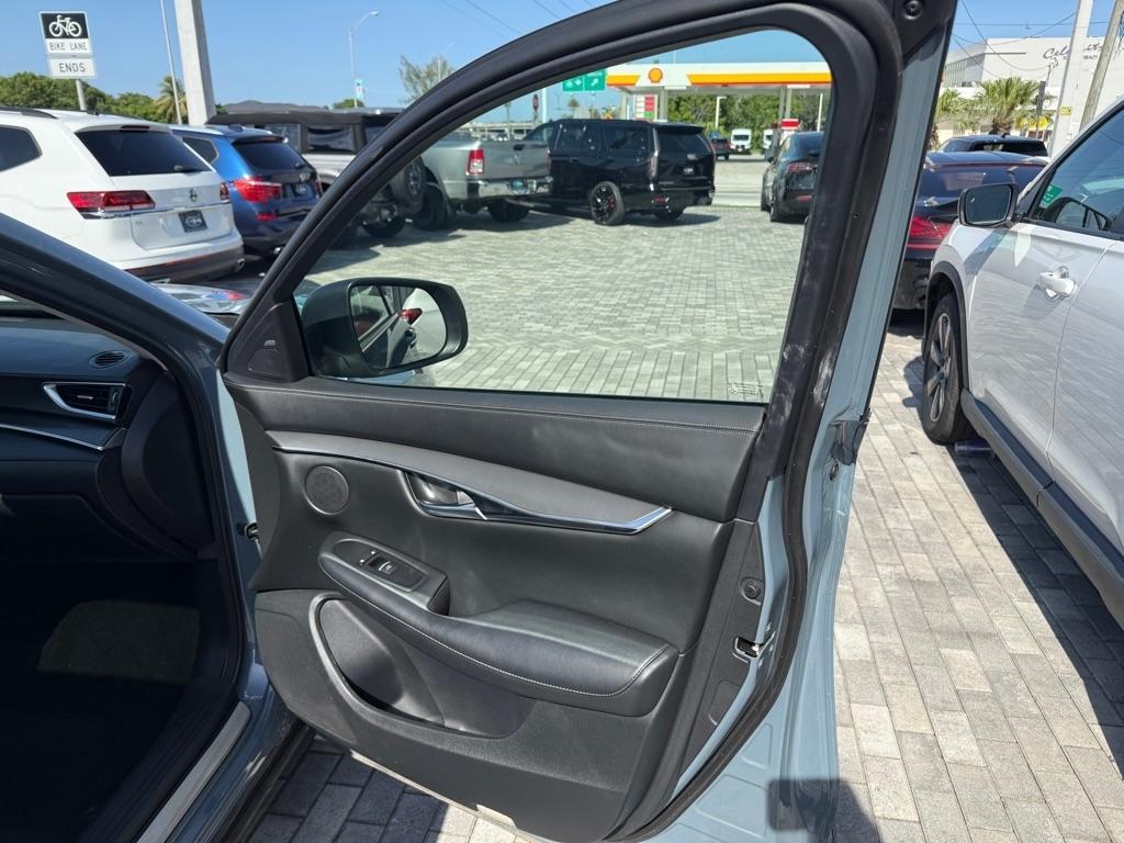 Infiniti QX50 LUXE AWD 2024